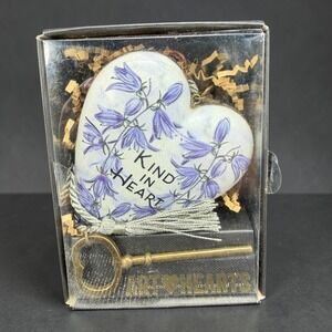 DEMDACO Art Hearts Kind in Heart Purple Floral Figurine Resin Metal Figure NEW